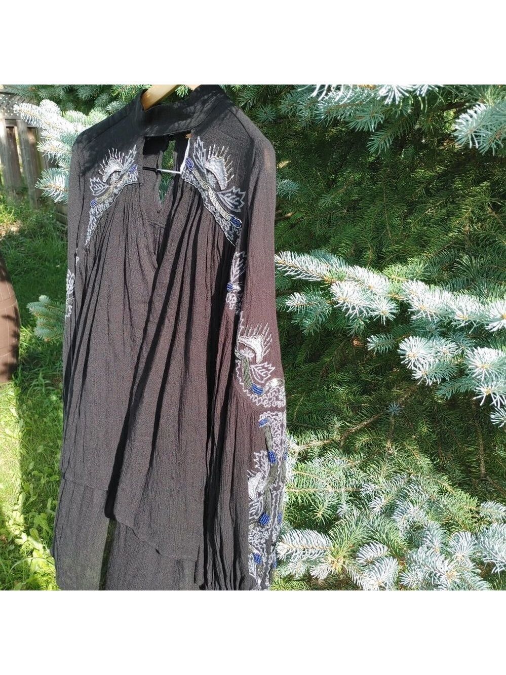 FREE PEOPLE Sweet Fantasy Beaded And Embroidered Boho Blouse Black Women's Large - Picture 5 of 15